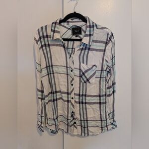 Rails Hunter White and Blue Plaid Button Down Shirt Sz Large Ptp 18 some Stretch